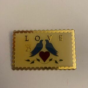 Love Stamp USPS 1989 Lapel Pin